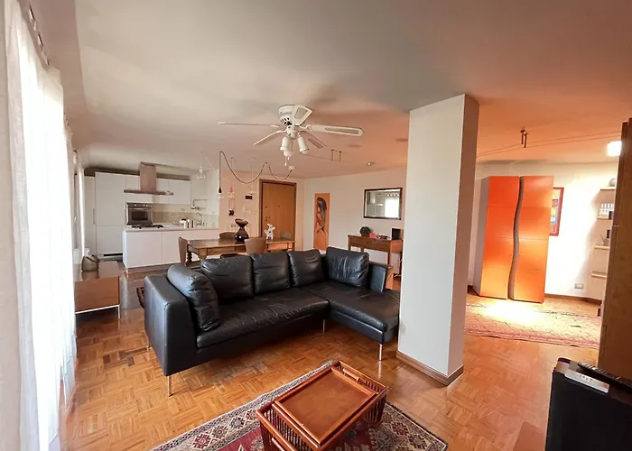 Montgomery Via Crispi In Centro A827 Appartamento