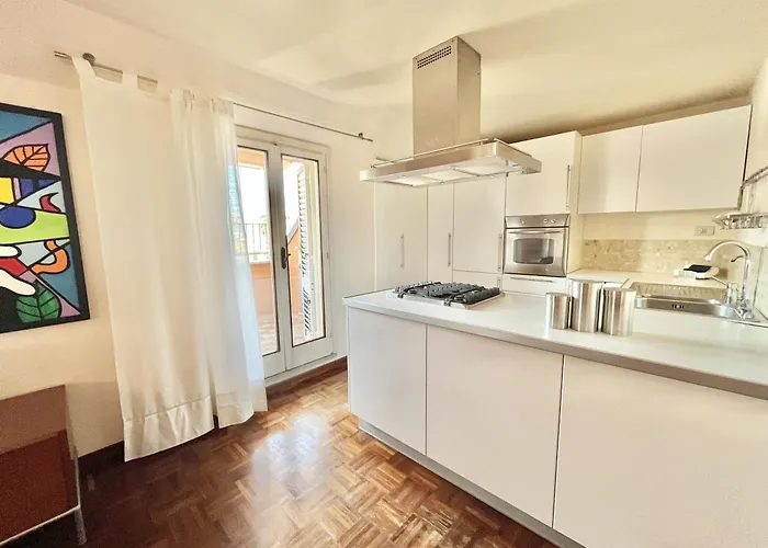 Montgomery Via Crispi In Centro A827 * San Benedetto del Tronto