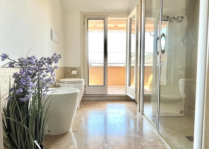 Appartamento Montgomery Via Crispi In Centro A827