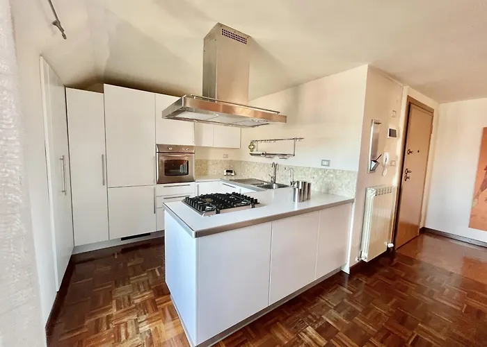 Montgomery Via Crispi In Centro A827 Appartamento San Benedetto del Tronto