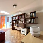 Apartment Montgomery Via Crispi In Centro A827 *