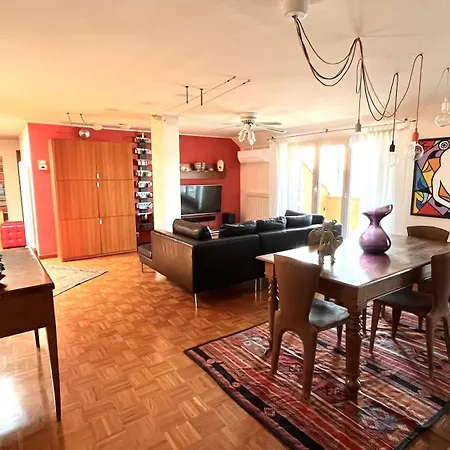 Montgomery Via Crispi In Centro A827 شقة *