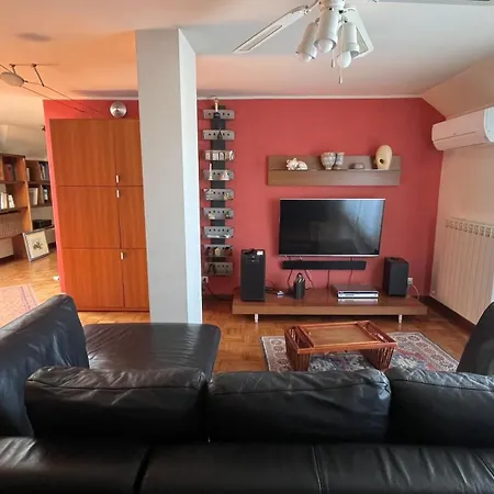 Montgomery Via Crispi In Centro A827 شقة سان بنيديتّو ديل ترونتو